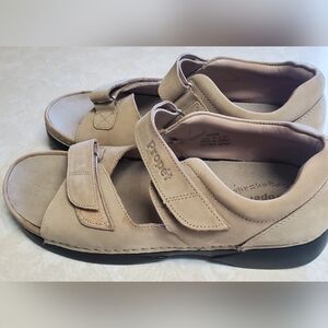 Propet Womans Orthopedic Beige Leather Sandals